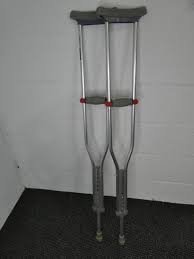 auxliliar crutches pair closed arm-height adjustable